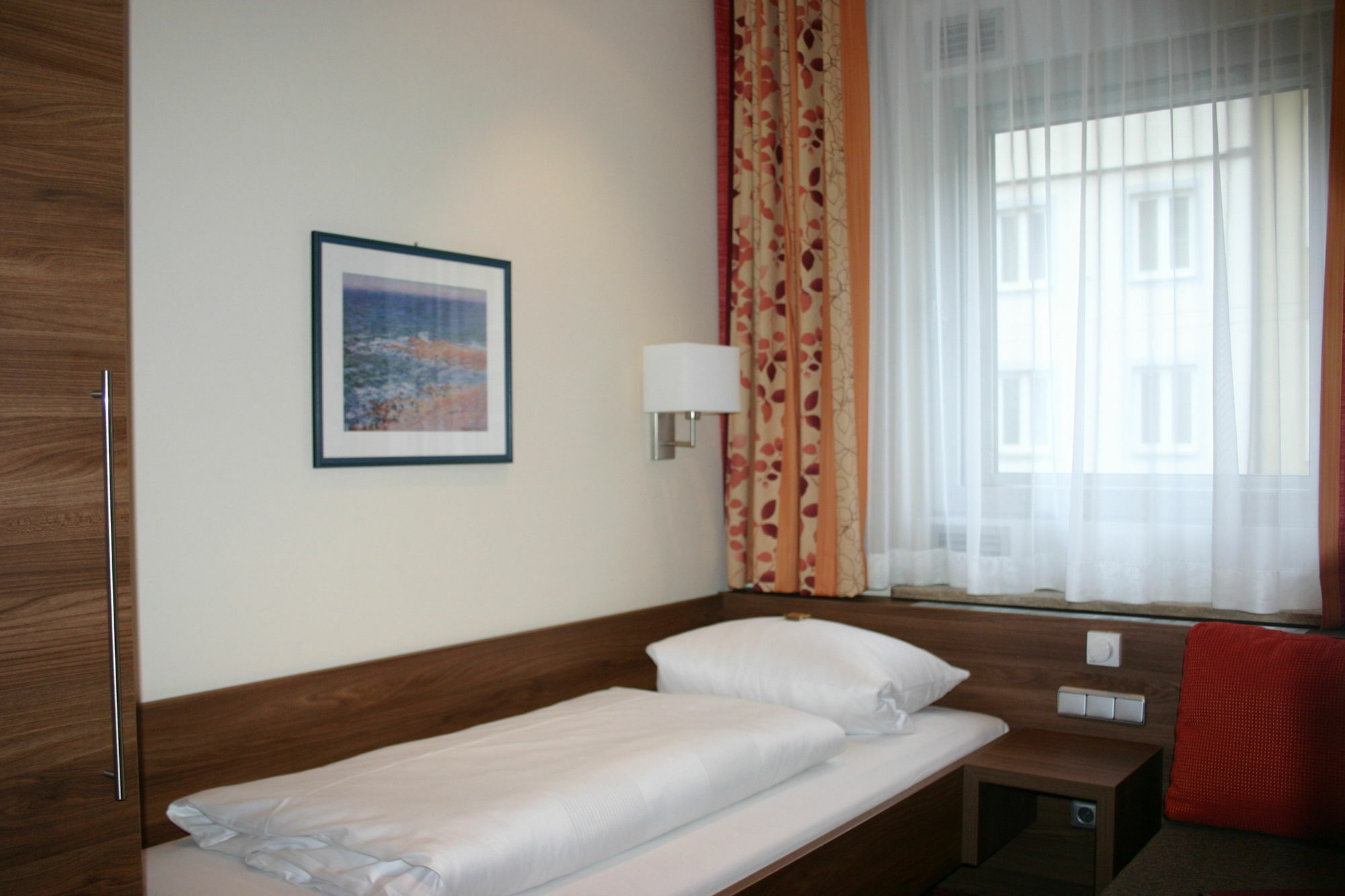 Hotel Hauser An Der Universitaet Munich